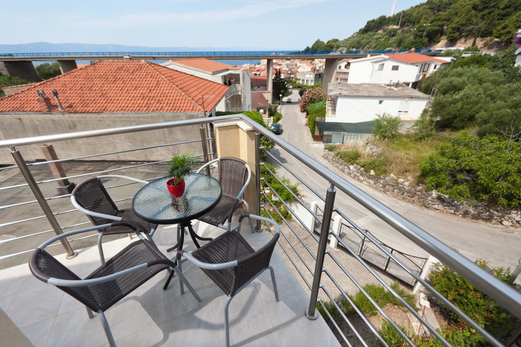 Apartments Alma Podgora Extérieur photo