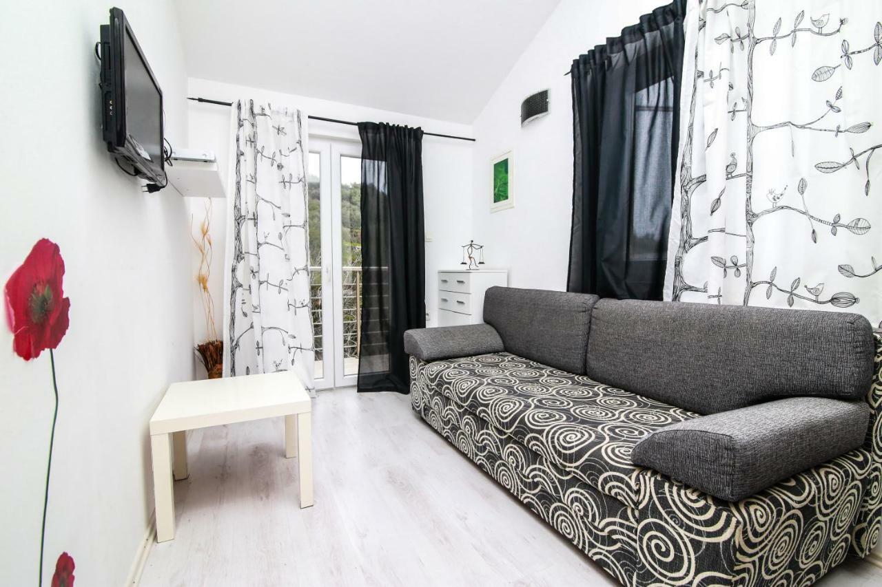 Apartments Alma Podgora Extérieur photo