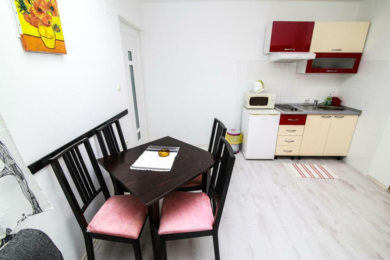Apartments Alma Podgora Extérieur photo